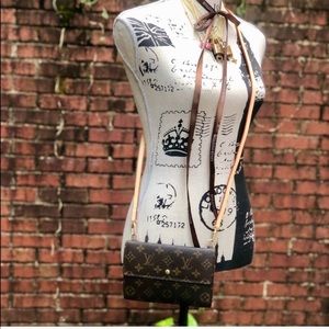 Authentic Louis Vuitton International Crossbody